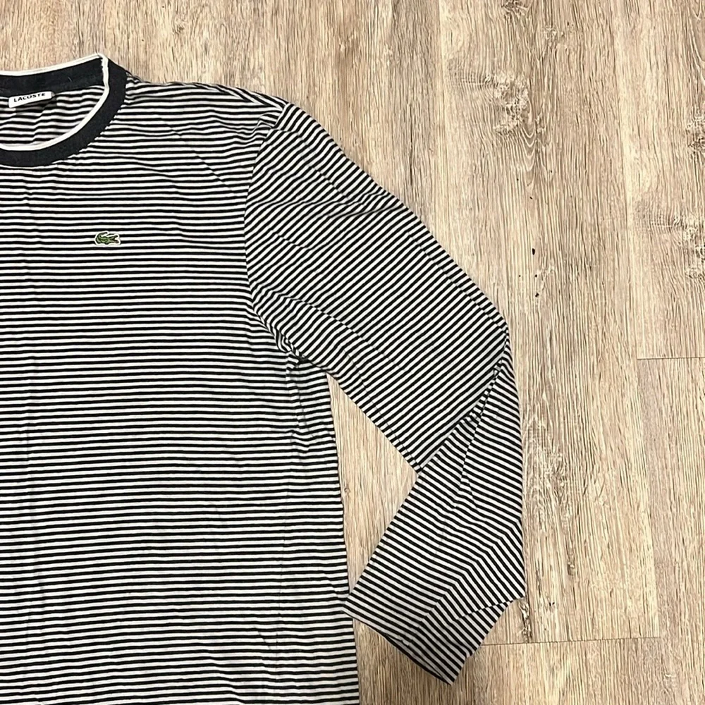 Lacoste Stripe Long Sleeve Tee - Picture 5 of 11